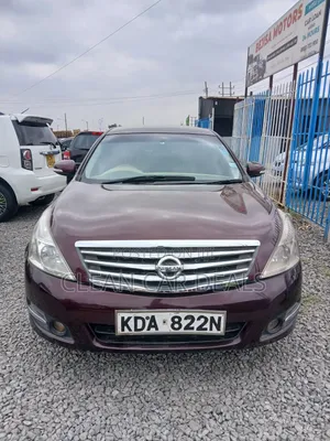 Nissan Teana 2013 Maroon