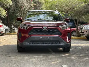 Toyota RAV4 Limited AWD 2019 Maroon