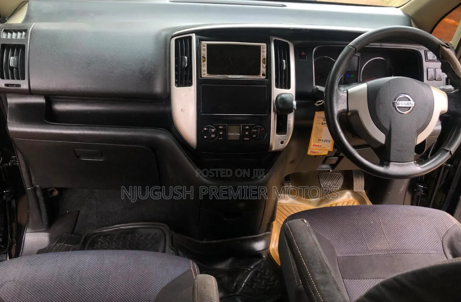 Nissan Serena 2009 Black