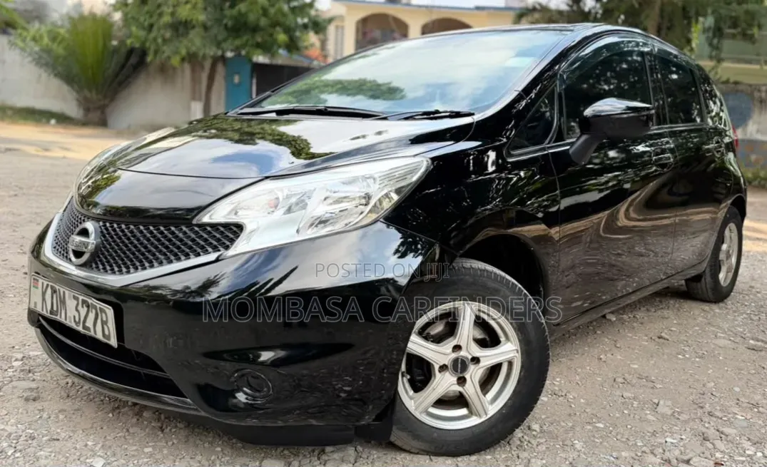 Nissan Note 2016 Black