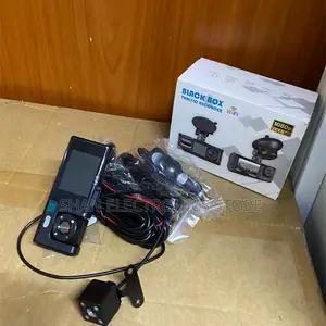 3 Cam C309 Pro Dual Lens 1080p HD Dash Cam 2.0 Inch IPS Screen 170+140