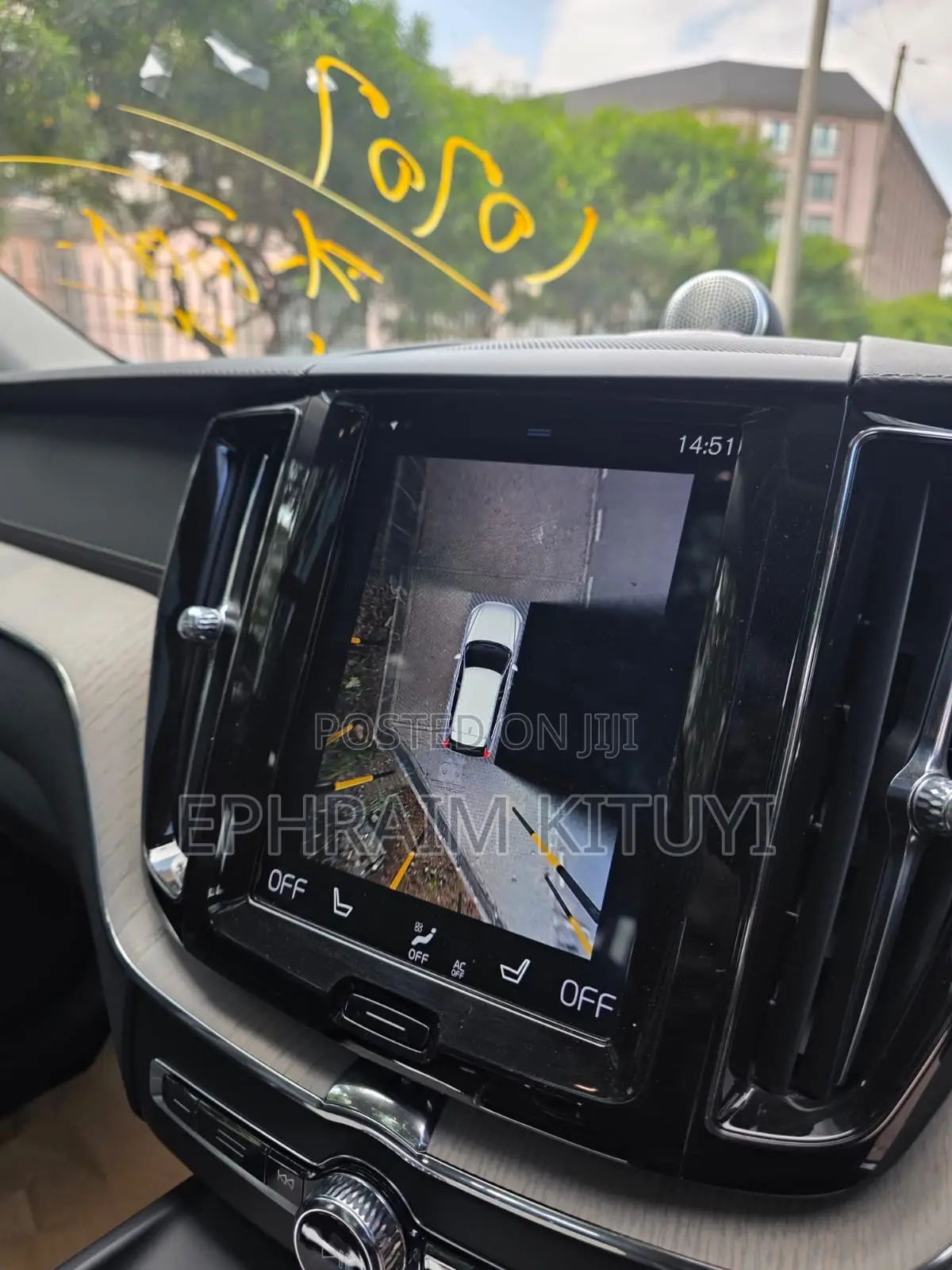 Volvo XC60 2019 Silver