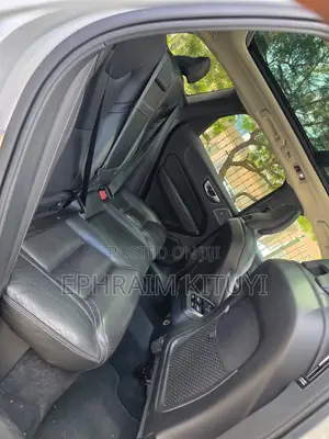 Volvo XC60 2019 Silver
