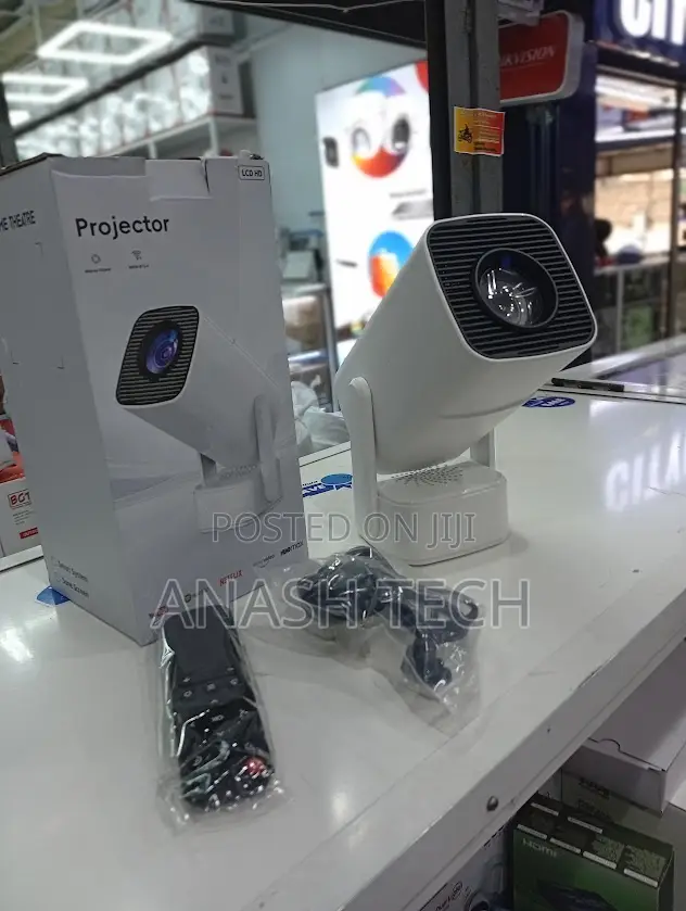 F800 Smart LED Projector – Android 13, WiFi Bluetooth Connectivity