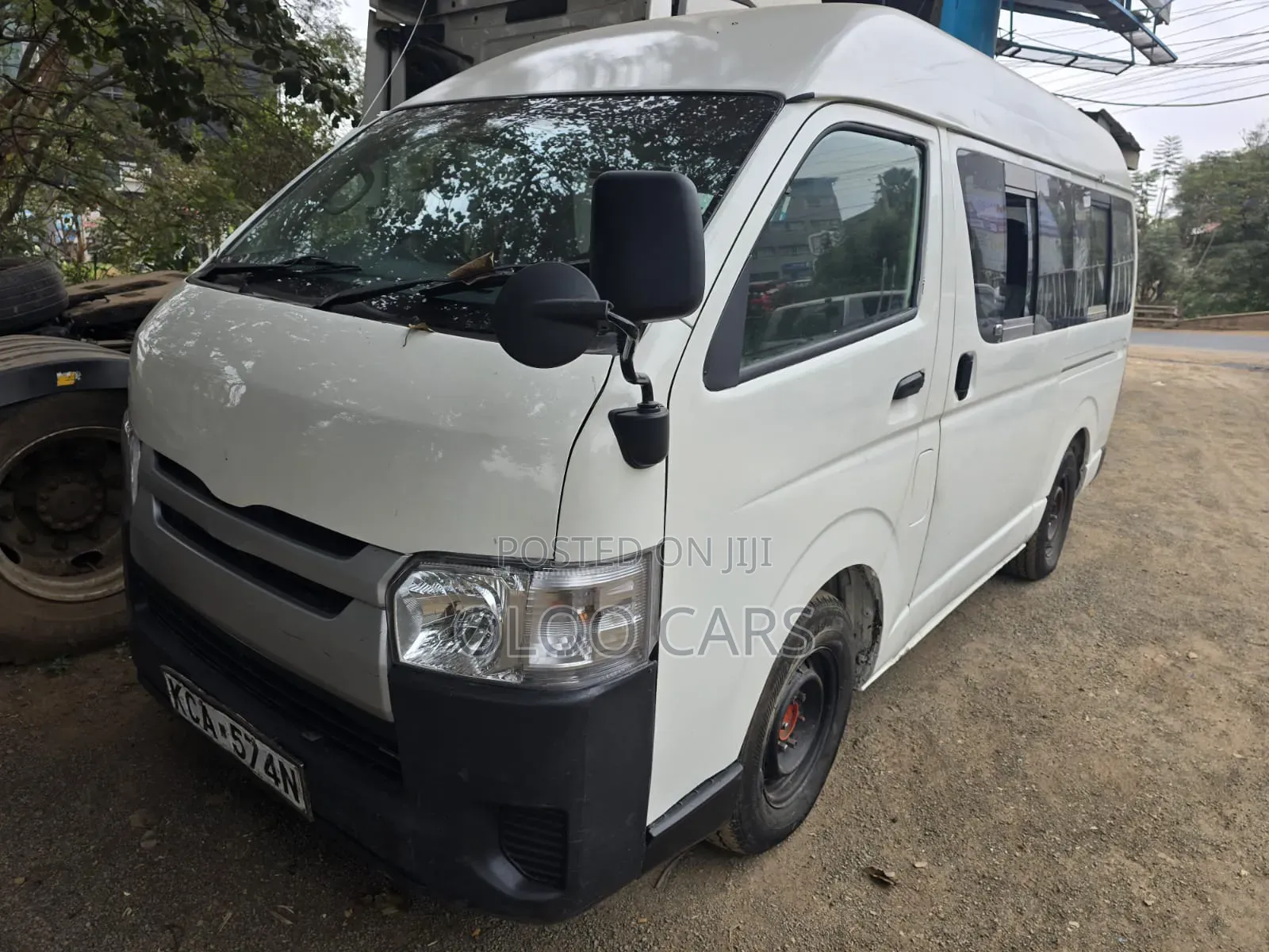 Toyota HiAce 2007 White
