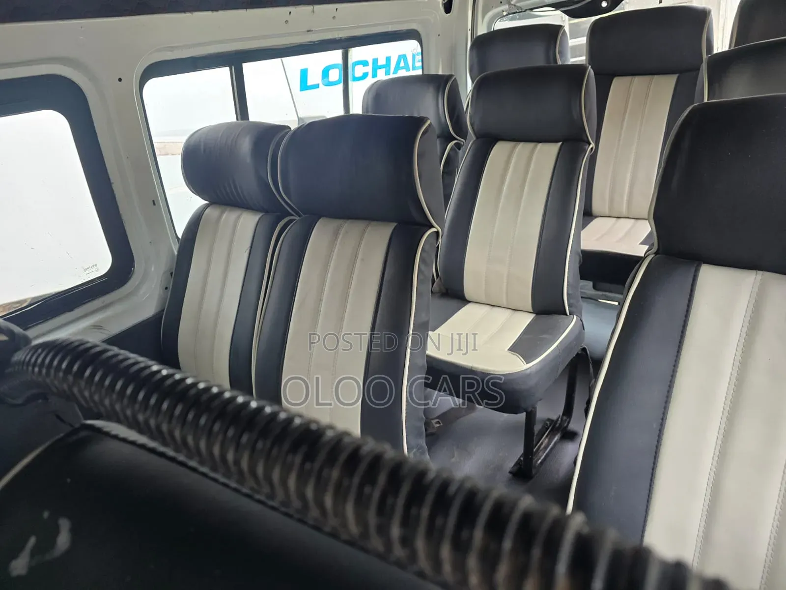 Toyota HiAce 2007 White