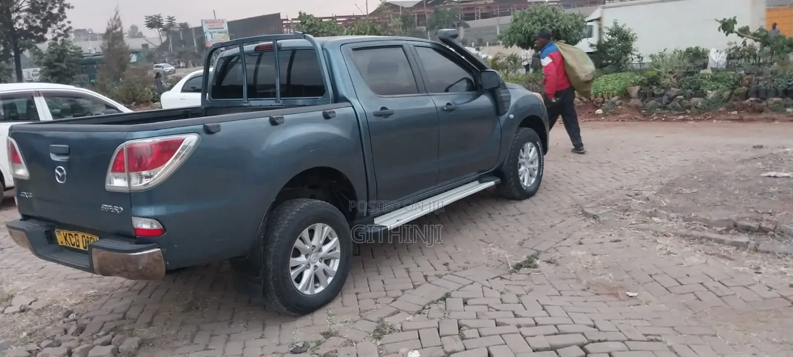 Mazda BT-50 2014 Blue