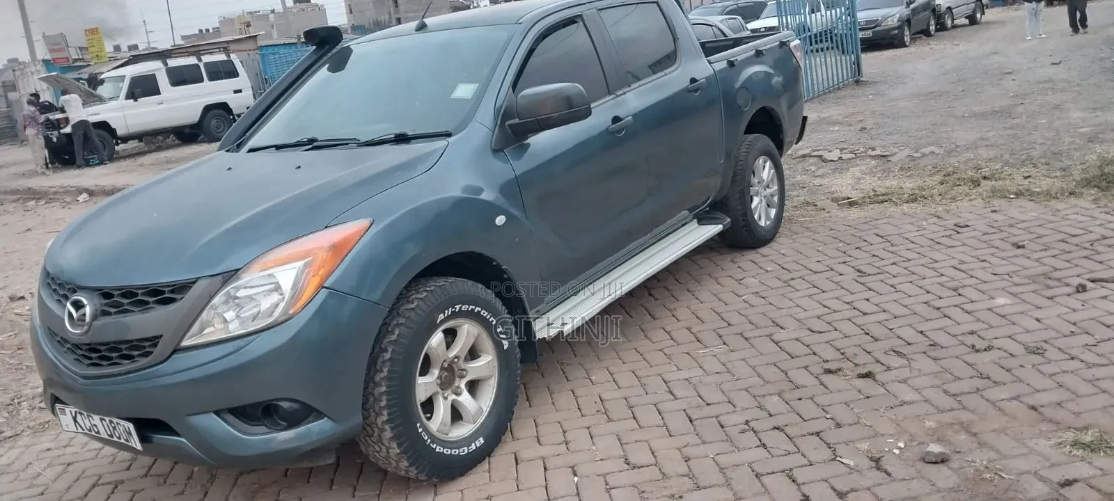 Mazda BT-50 2014 Blue