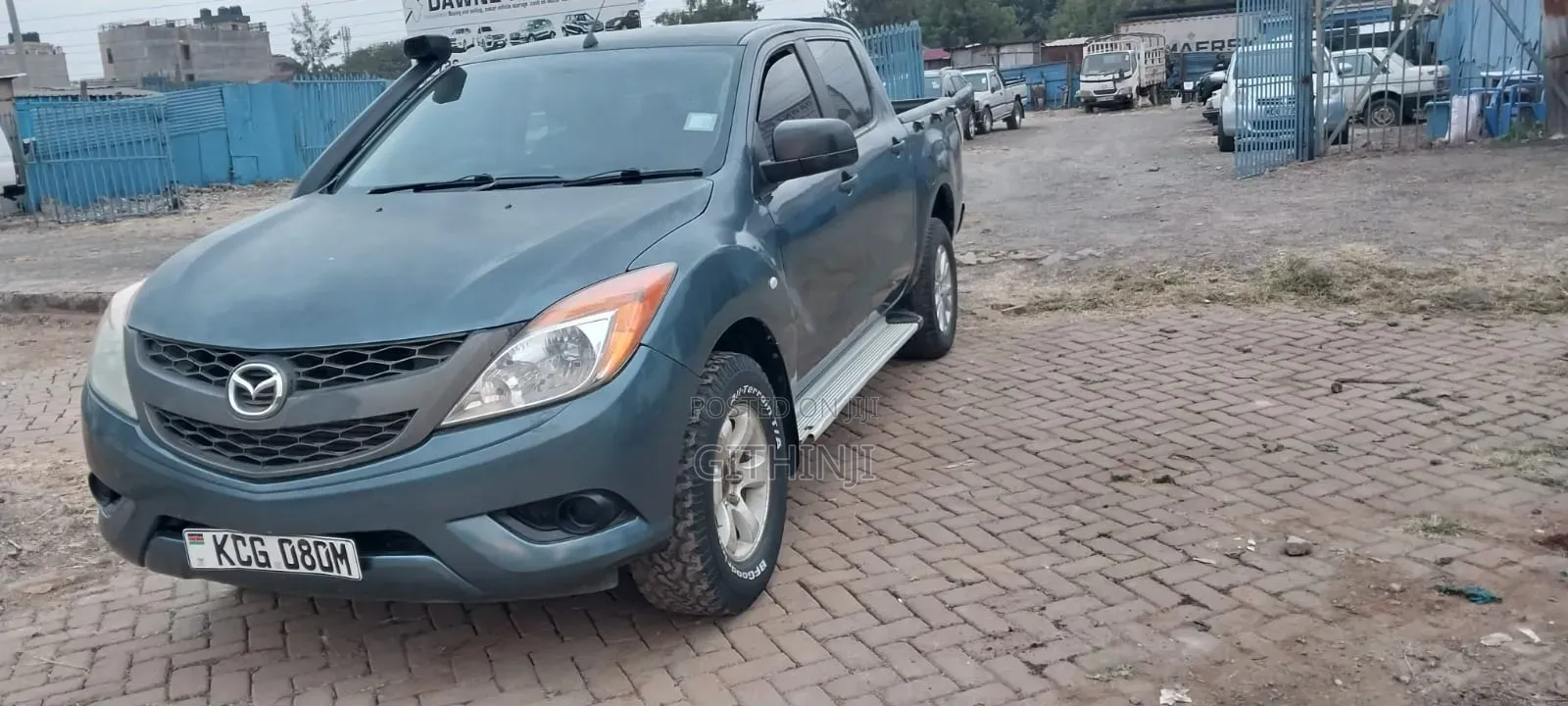 Mazda BT-50 2014 Blue