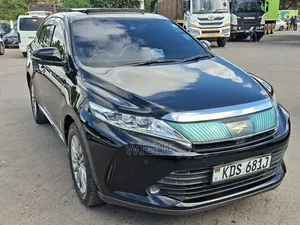 Toyota Harrier 2017 Blue