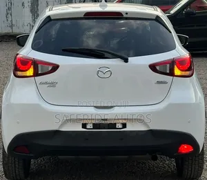 Mazda Demio 2019 White