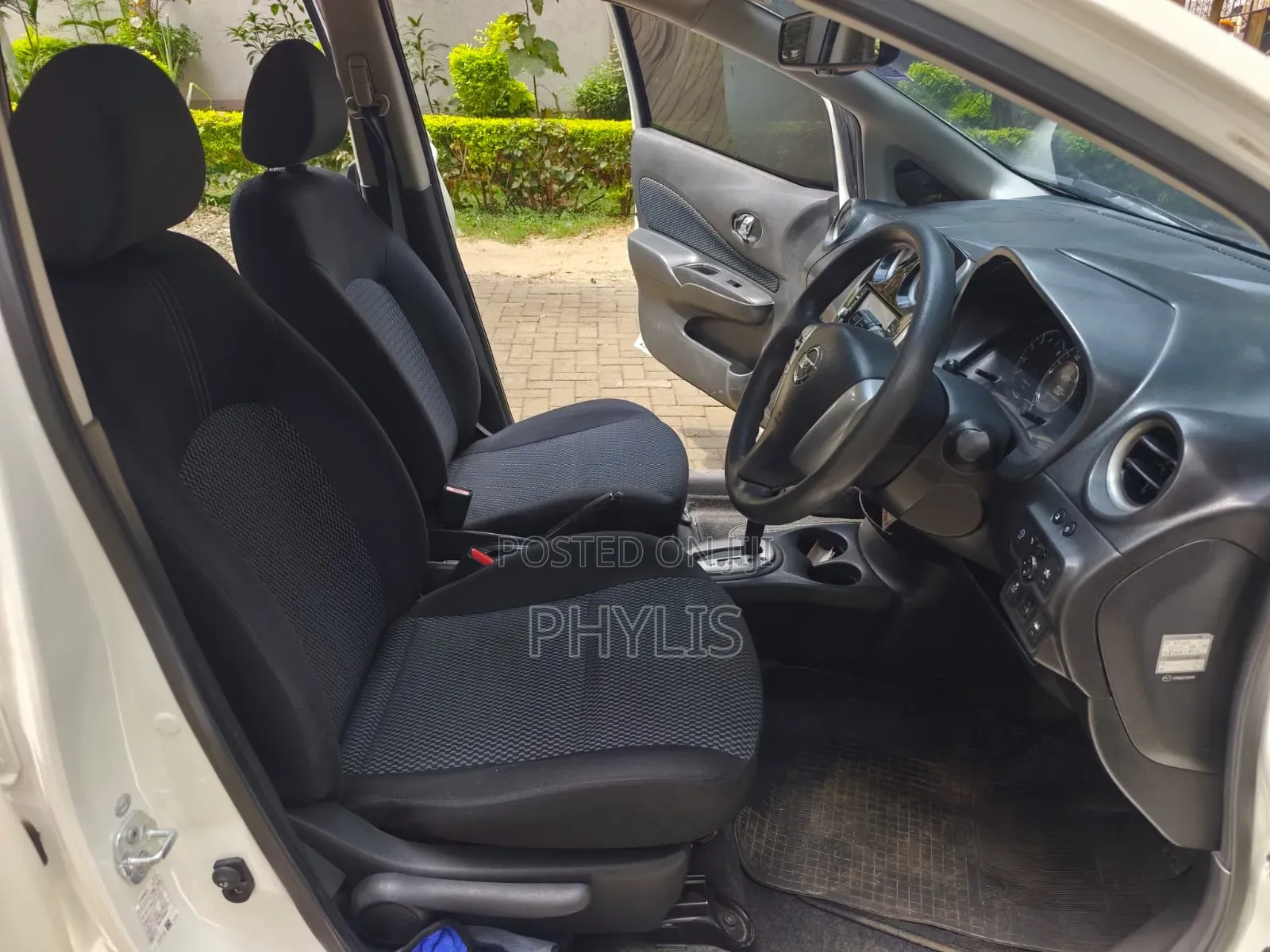 Nissan Note 2015 White