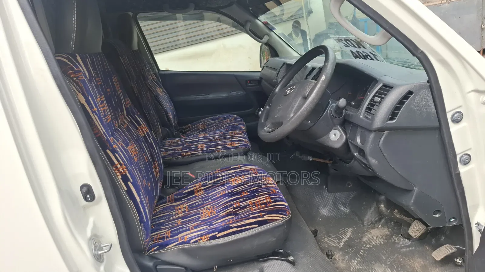 Toyota HiAce 2025 White