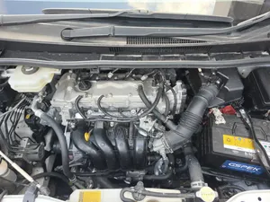 Toyota Corolla Fielder 2016 Silver