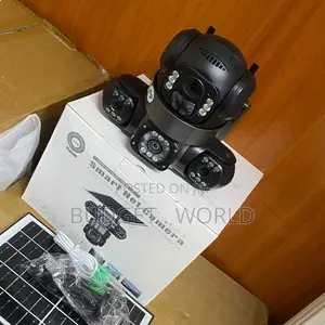Full HD 4G Solar Security Camera With 3-Lens 360° Outdoor Monitoring