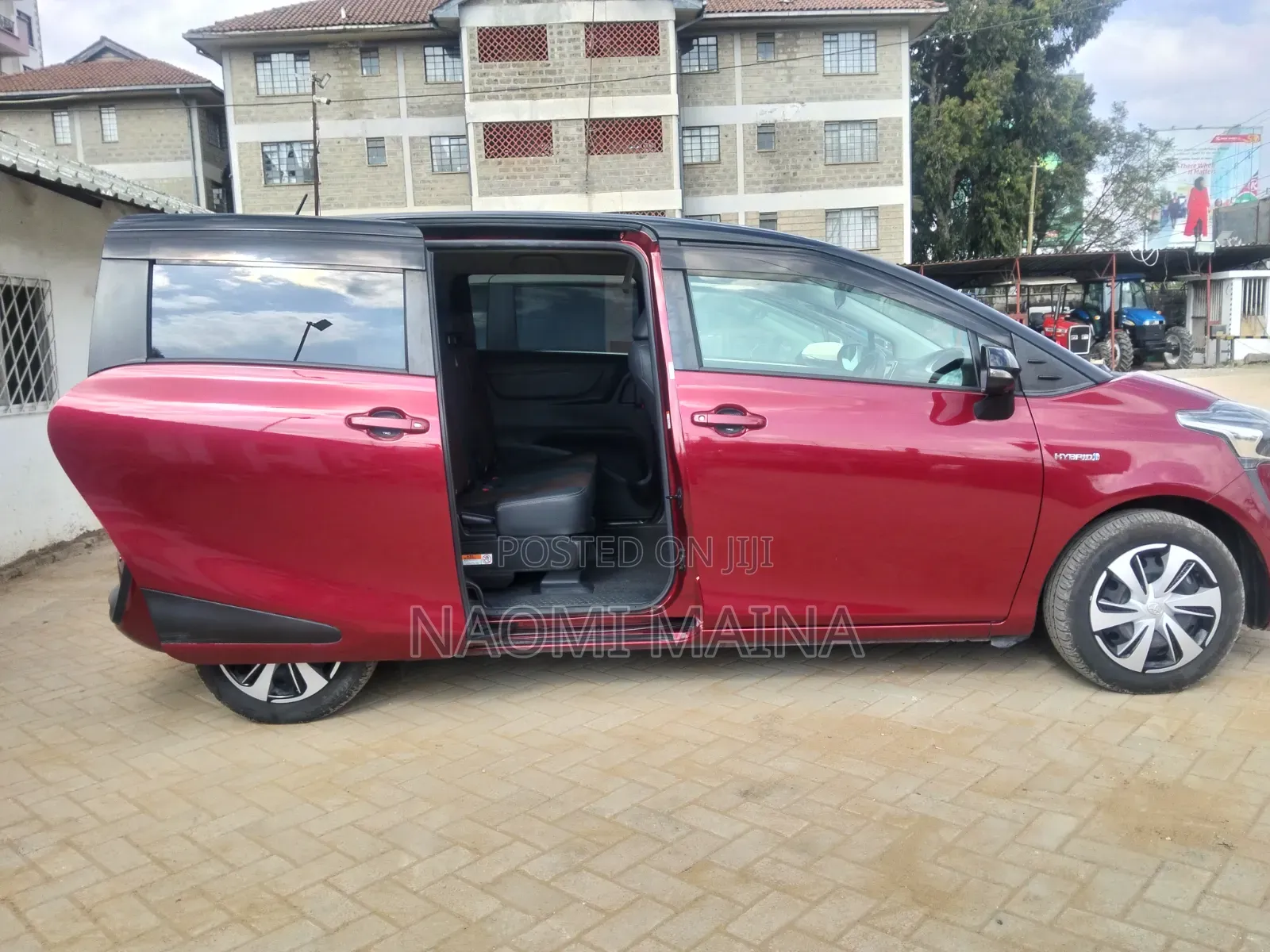 Toyota Sienta 2019 Maroon