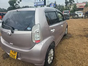 Toyota Passo 2015 Silver