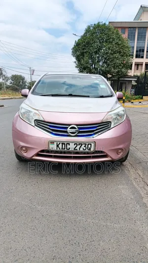 Nissan Note 2014 Pink