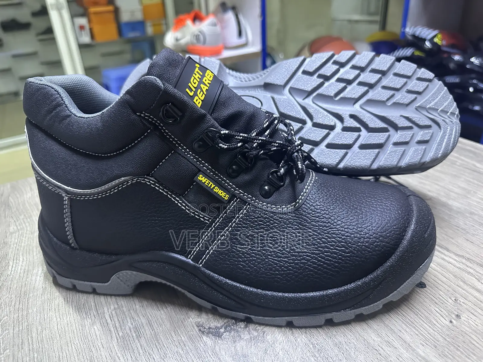 Light Bearer Safety Shoes