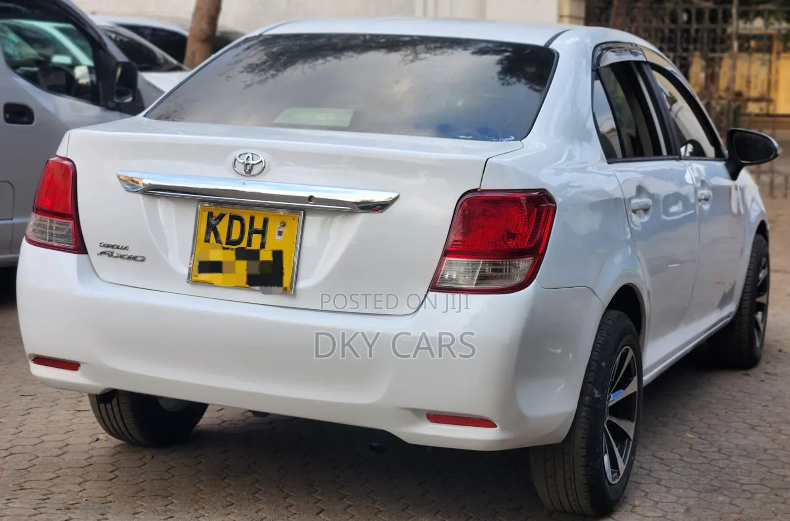 Toyota Axio 2015 Silver