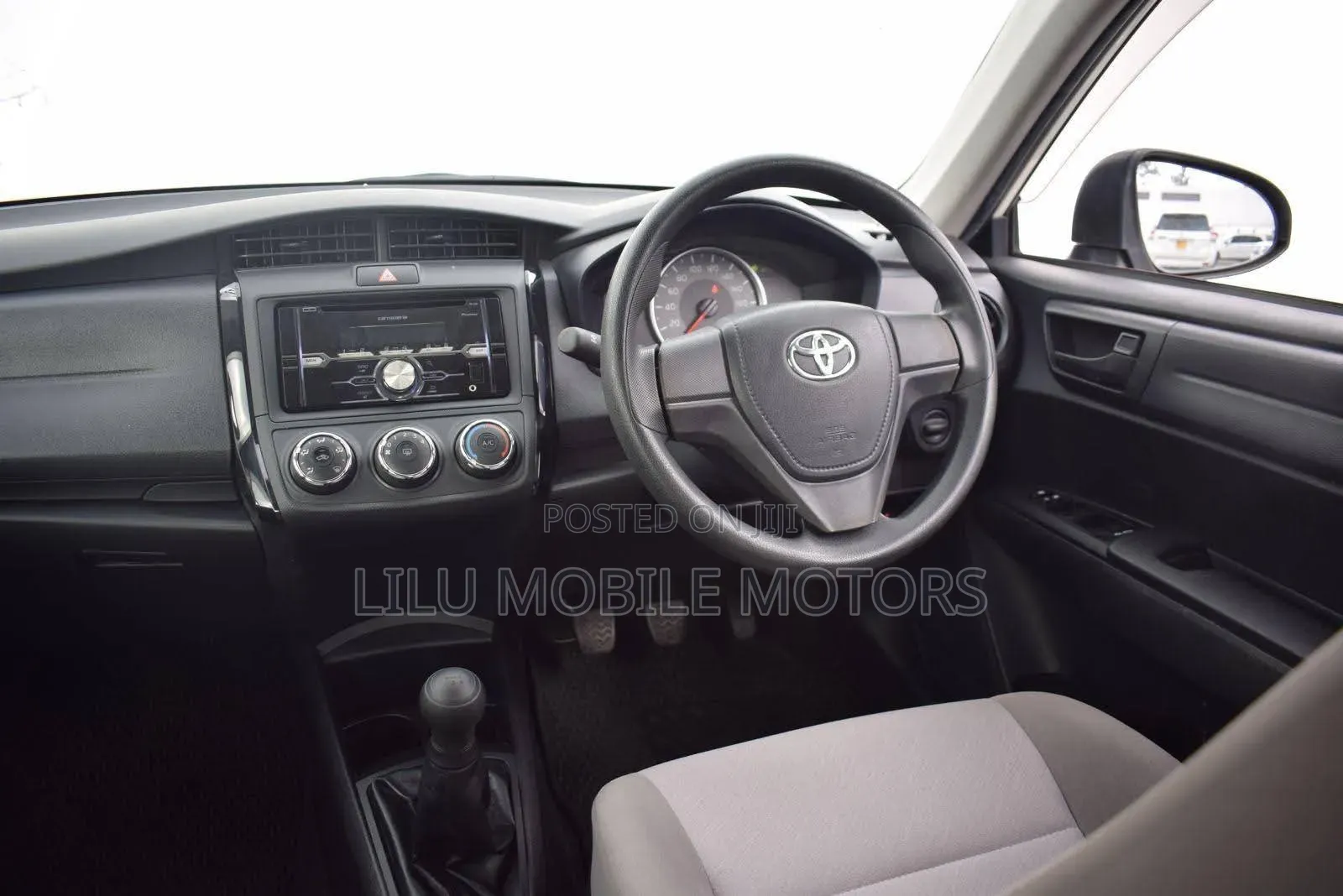 Toyota Axio 2018 White