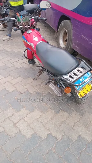 Bajaj Boxer 2021 Red