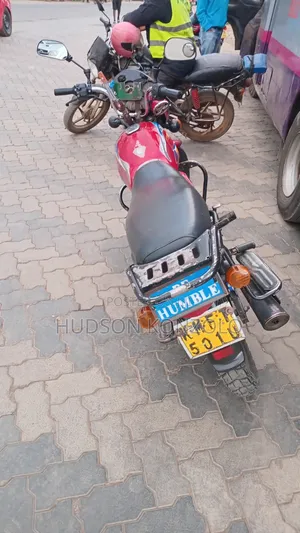 Bajaj Boxer 2021 Red