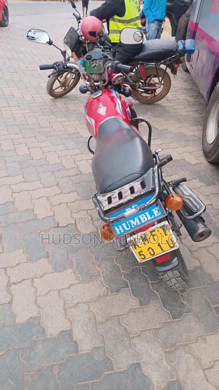 Bajaj Boxer 2021 Red