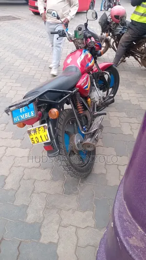 Bajaj Boxer 2021 Red