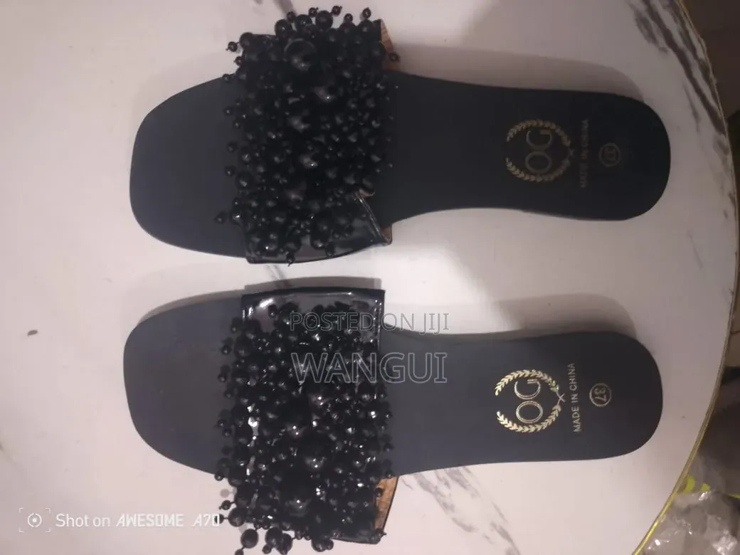Pearl Sandals Size 37_41