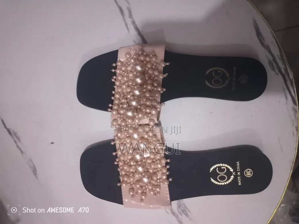 Pearl Sandals Size 37_41