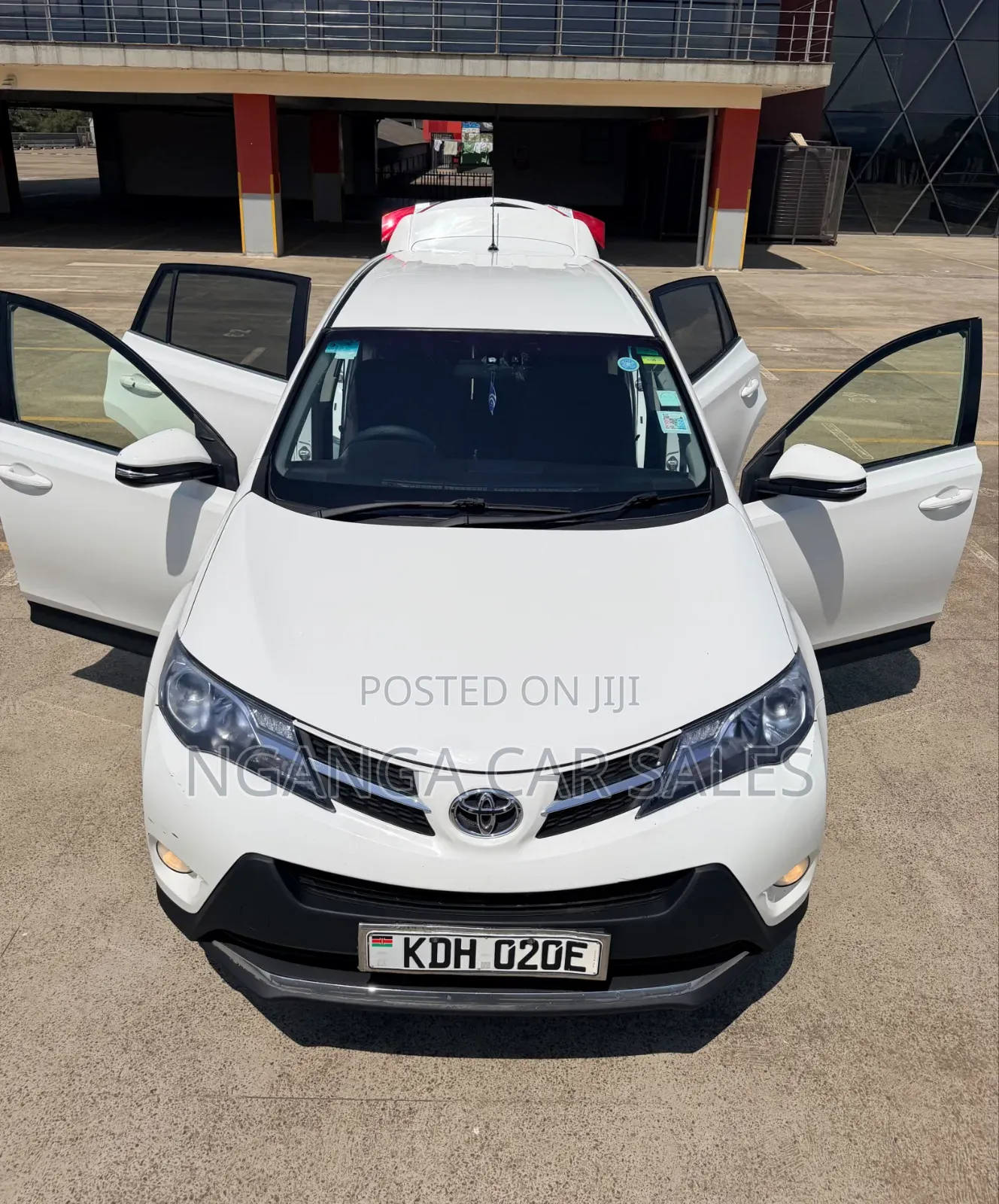 Toyota RAV4 2014 White