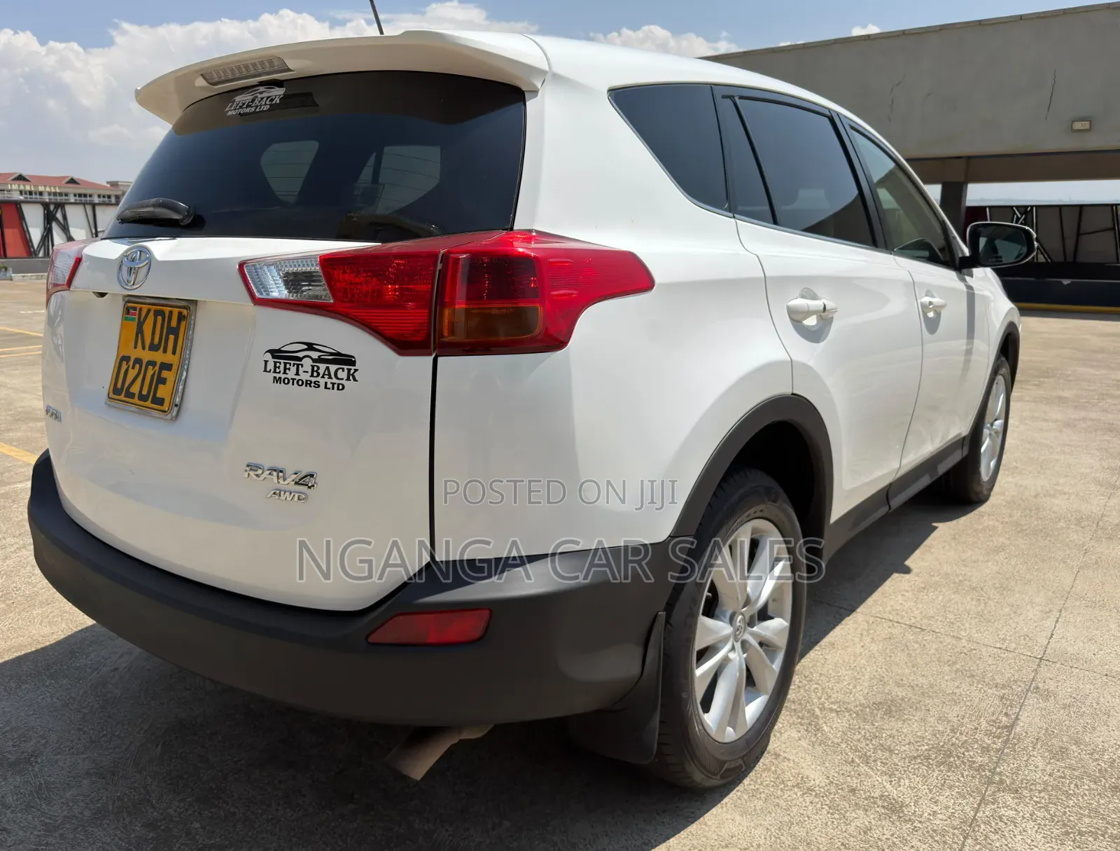 Toyota RAV4 2014 White