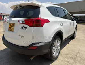 Toyota RAV4 2014 White