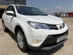 Toyota RAV4 2014 White