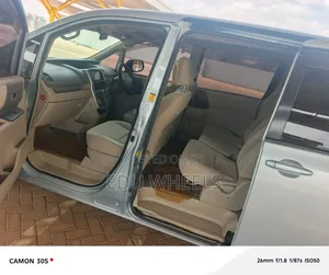 Toyota Noah 2011 Blue