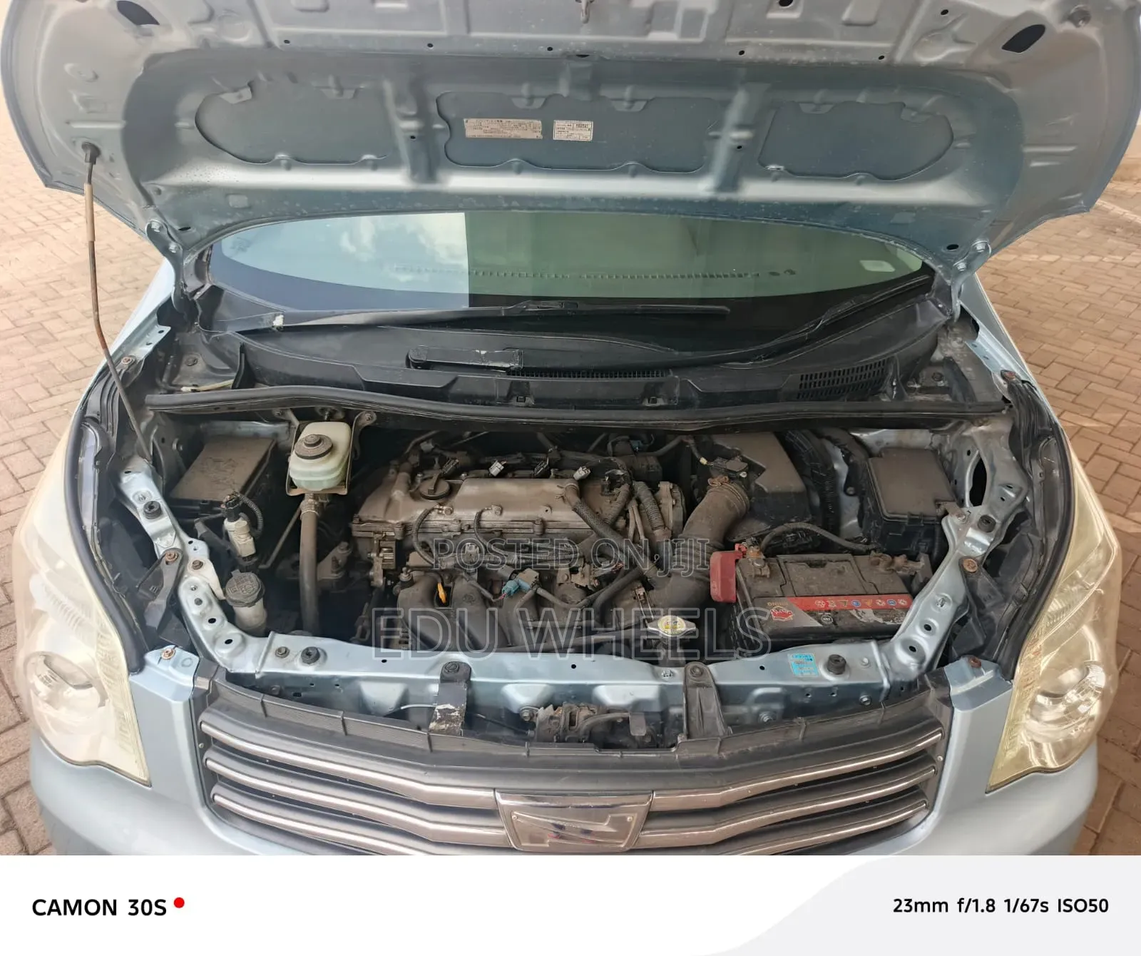 Toyota Noah 2011 Blue