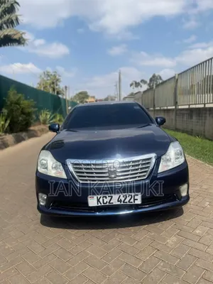 Toyota Crown 2012 Blue
