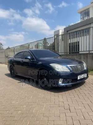 Toyota Crown 2012 Blue