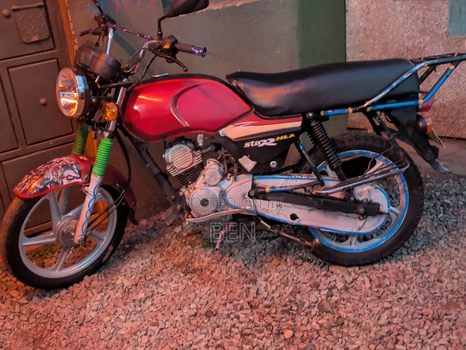 TVS HLX Plus ES 2015 Red