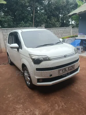 Toyota Spade 2016 White