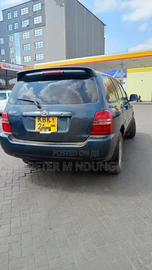 Toyota Kluger 2003 Black