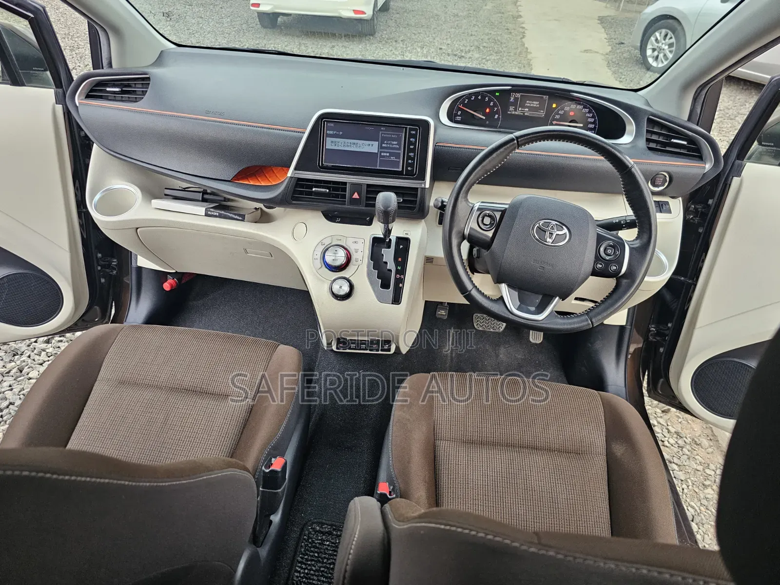 Toyota Sienta 2019 Brown