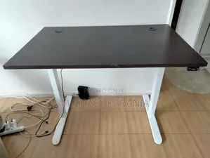 Infinity Electric Standing Desk / Height Adjustable Desk – KSh 27,500