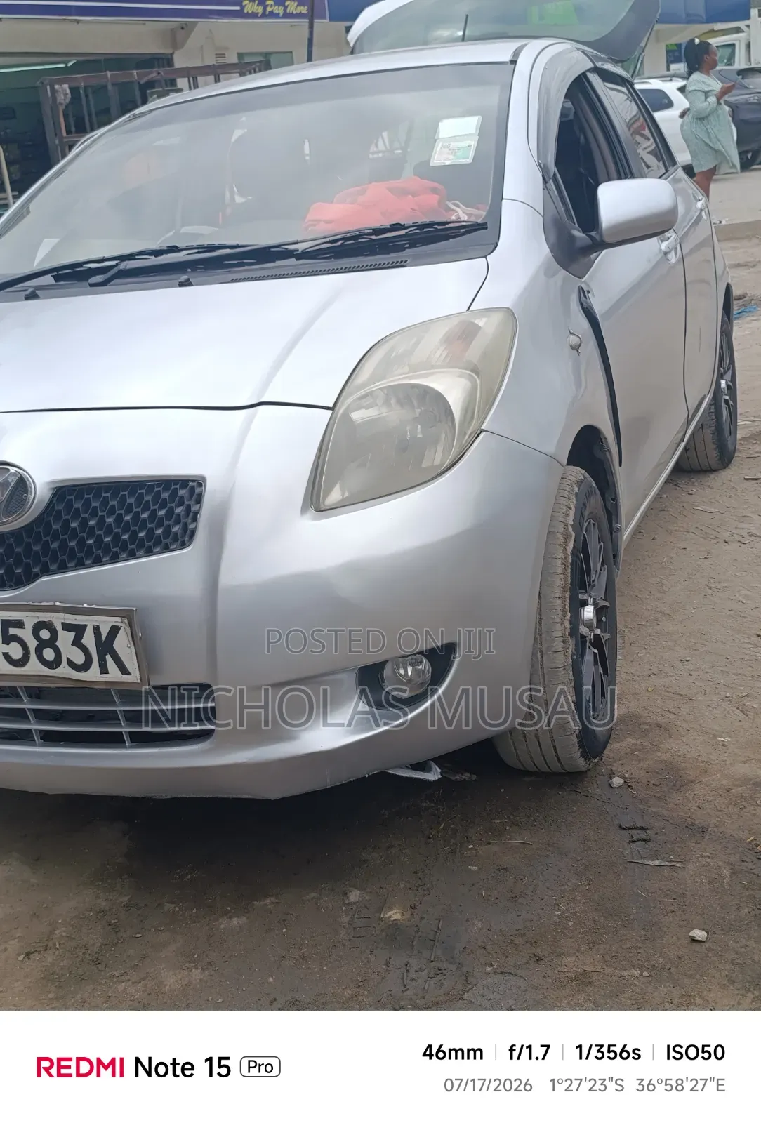 Toyota Vitz 2005 Silver