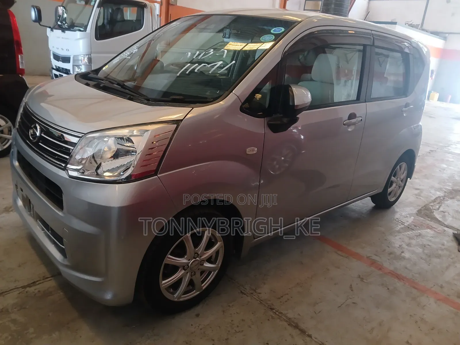 Daihatsu Move 2019 Silver