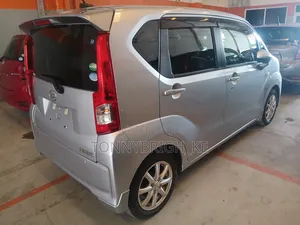 Daihatsu Move 2019 Silver