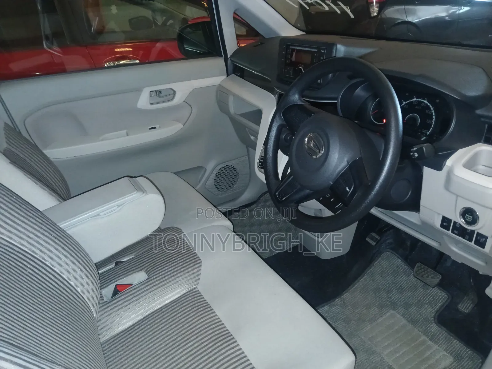 Daihatsu Move 2019 Silver