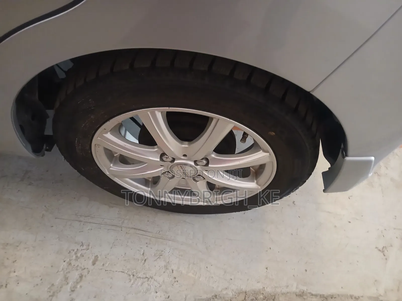 Daihatsu Move 2019 Silver