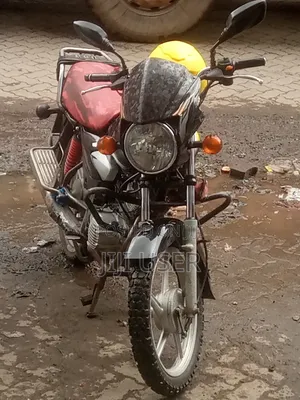 TVS HLX 125 2014 Black